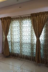 Curtains 4